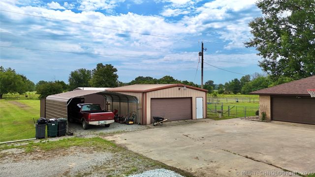 40497 S County Road 4460, Stigler, OK 74462