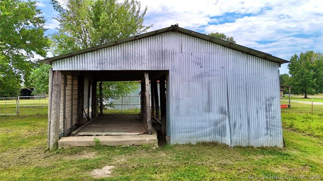 40497 S County Road 4460, Stigler, OK 74462