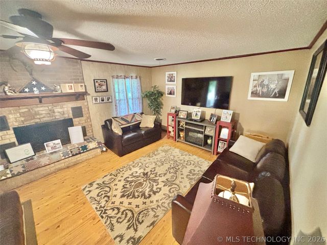 40497 S County Road 4460, Stigler, OK 74462