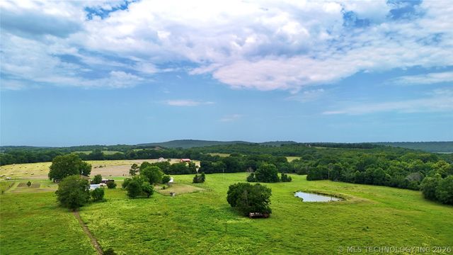 40497 S County Road 4460, Stigler, OK 74462