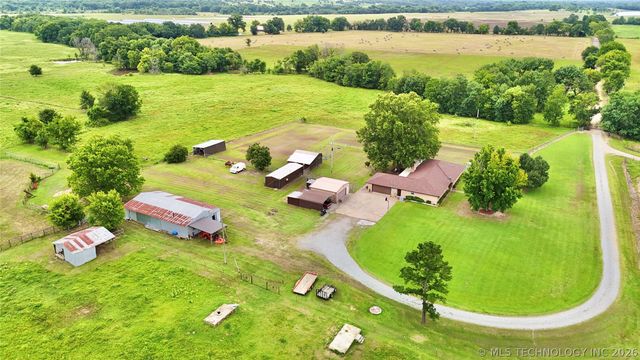 40497 S County Road 4460, Stigler, OK 74462
