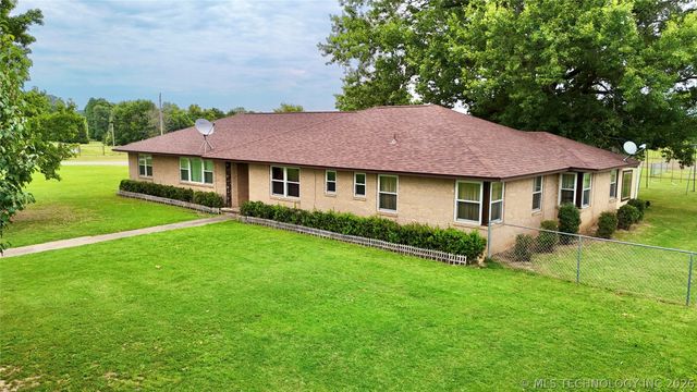 40497 S County Road 4460, Stigler, OK 74462