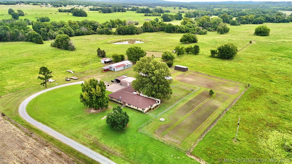 40497 S County Road 4460, Stigler, OK 74462
