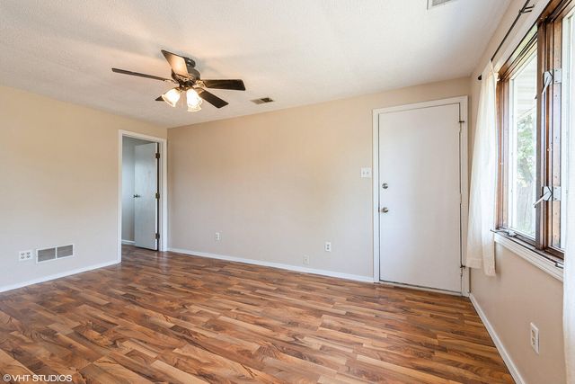 425 W 500 N, Valparaiso, IN 46385