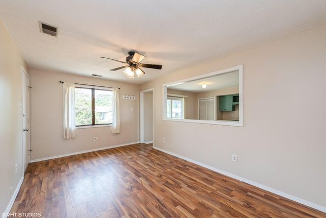 425 W 500 N, Valparaiso, IN 46385