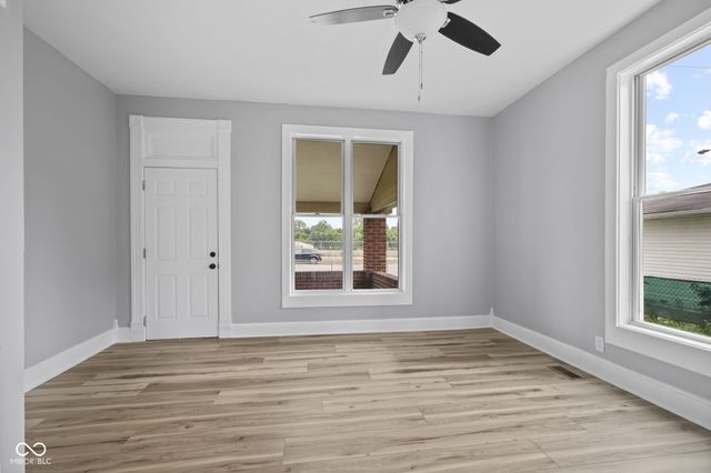 212 Indianapolis Road, Mooresville, IN 46158