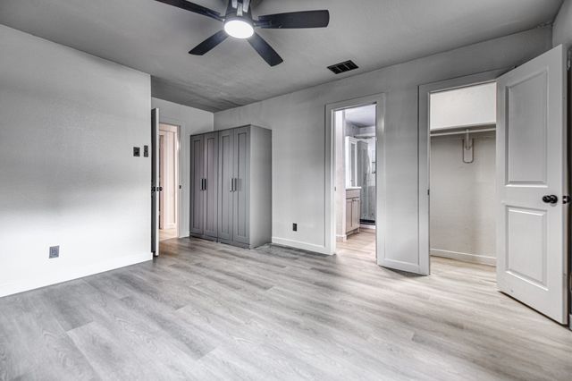 2305 Fenestra Drive, Dallas, TX 75228