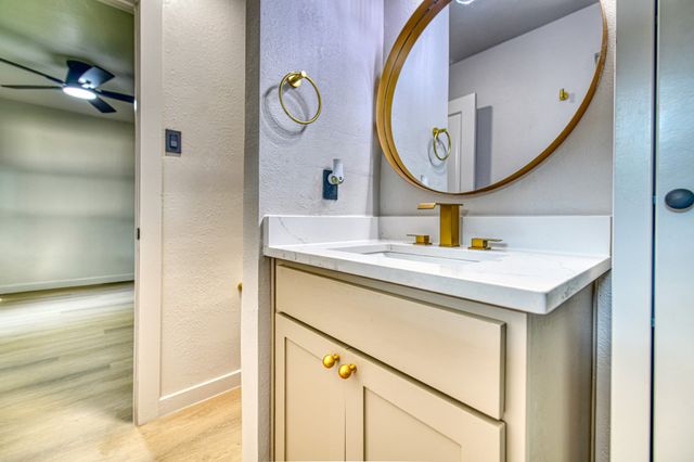 2305 Fenestra Drive, Dallas, TX 75228