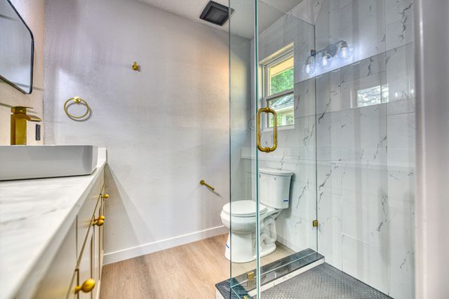 2305 Fenestra Drive, Dallas, TX 75228