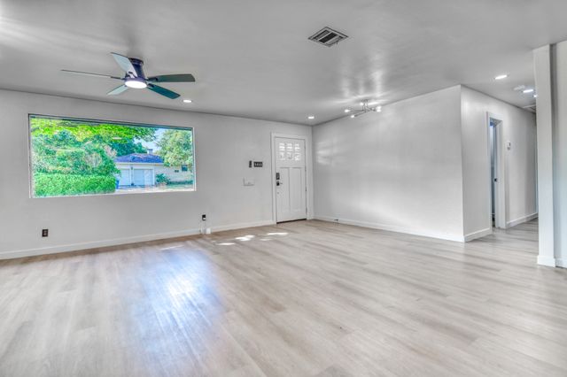 2305 Fenestra Drive, Dallas, TX 75228