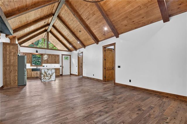 260 Misty Valley Lane, Ellijay, GA 30536