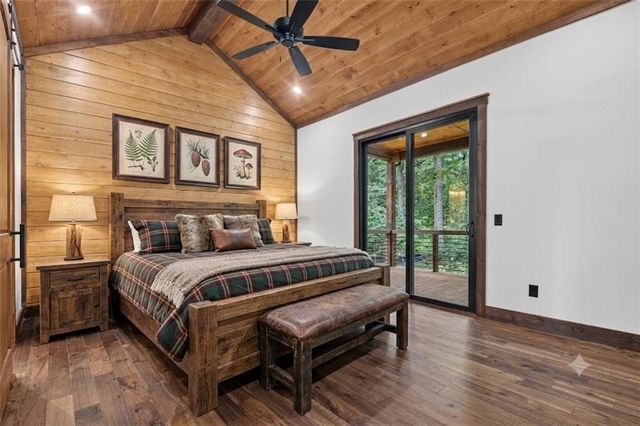 260 Misty Valley Lane, Ellijay, GA 30536