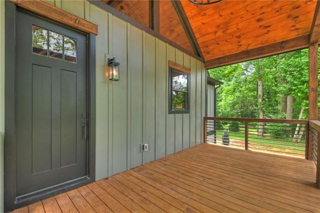 260 Misty Valley Lane, Ellijay, GA 30536