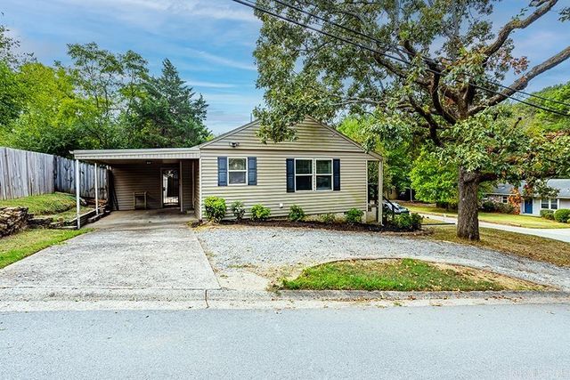 923 Pine Valley, Little Rock, AR 72207