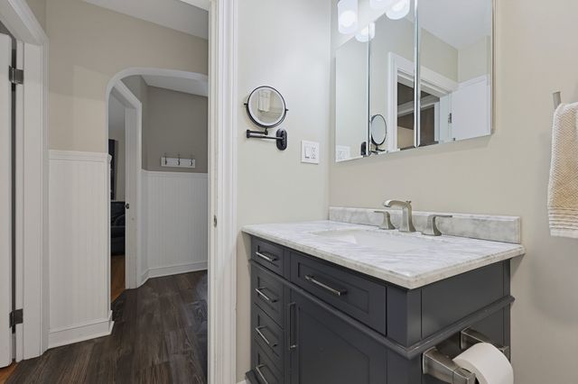 139 Massachusetts Ave, North Andover, MA 01845