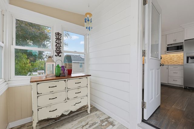 139 Massachusetts Ave, North Andover, MA 01845