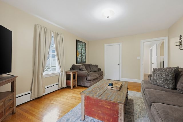 139 Massachusetts Ave, North Andover, MA 01845
