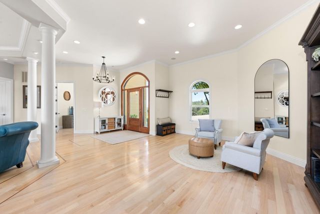 6881 Sagittarius Dr, Placerville, CA 95667
