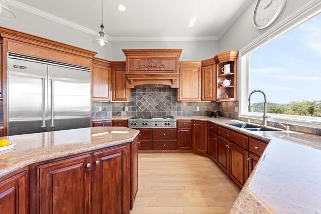 6881 Sagittarius Dr, Placerville, CA 95667