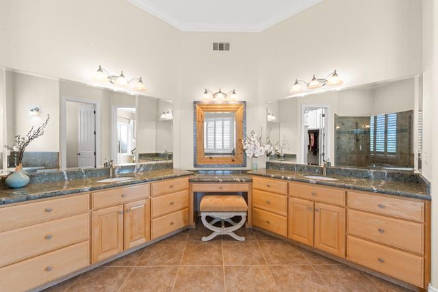 6881 Sagittarius Dr, Placerville, CA 95667
