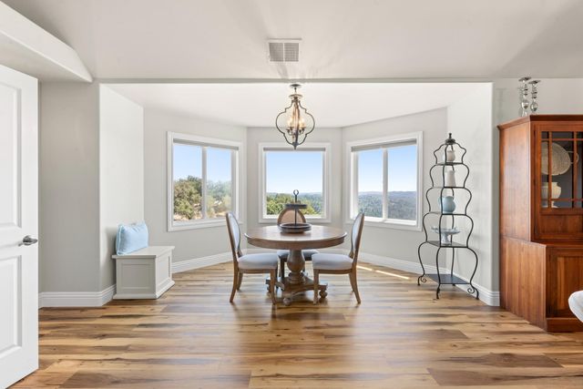 6881 Sagittarius Dr, Placerville, CA 95667