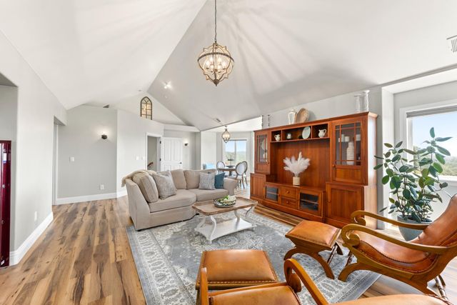 6881 Sagittarius Dr, Placerville, CA 95667