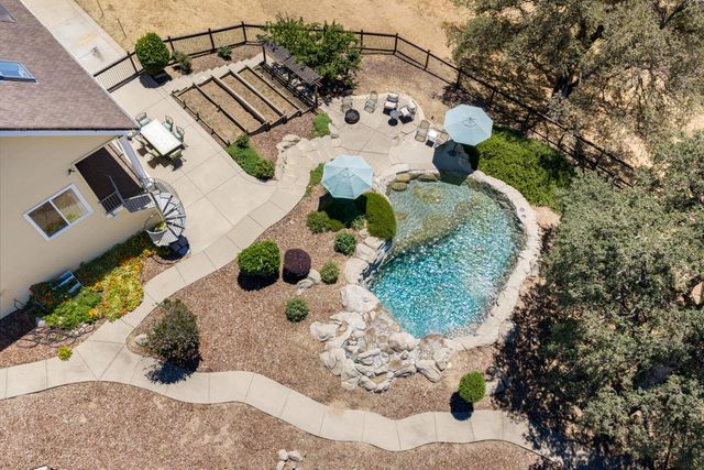 6881 Sagittarius Dr, Placerville, CA 95667
