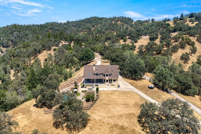 6881 Sagittarius Dr, Placerville, CA 95667