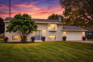 1379 Fruitwood Drive, Saint Joseph, MI 49085