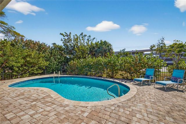 1666 Middle Gulf DR, Sanibel, FL 33957