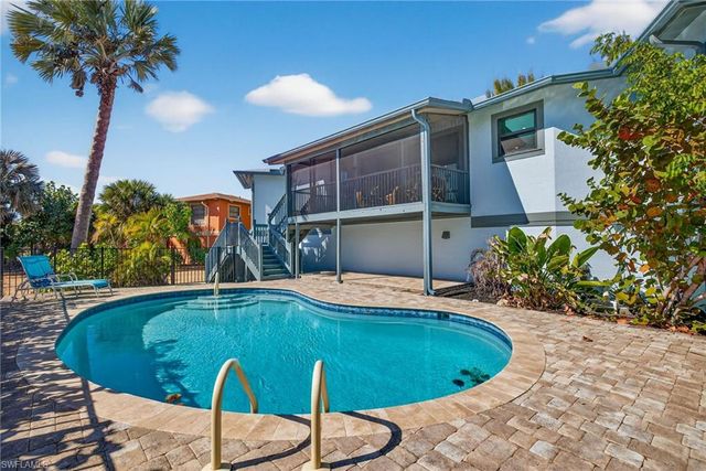 1666 Middle Gulf DR, Sanibel, FL 33957