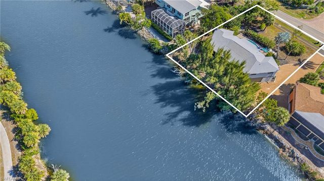 1666 Middle Gulf DR, Sanibel, FL 33957