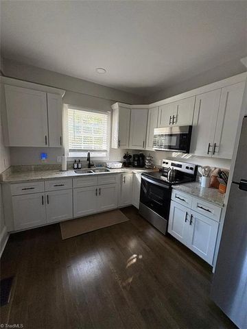 632 N Elm Street, Greensboro, NC 27401