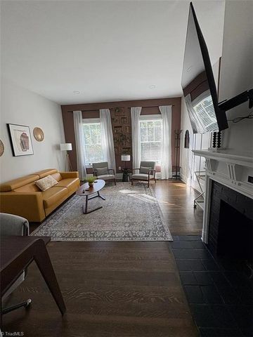 632 N Elm Street, Greensboro, NC 27401