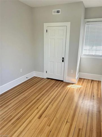 632 N Elm Street, Greensboro, NC 27401