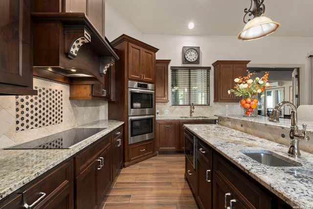 1408 Olivastro, New Braunfels, TX 78132