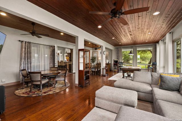 1408 Olivastro, New Braunfels, TX 78132