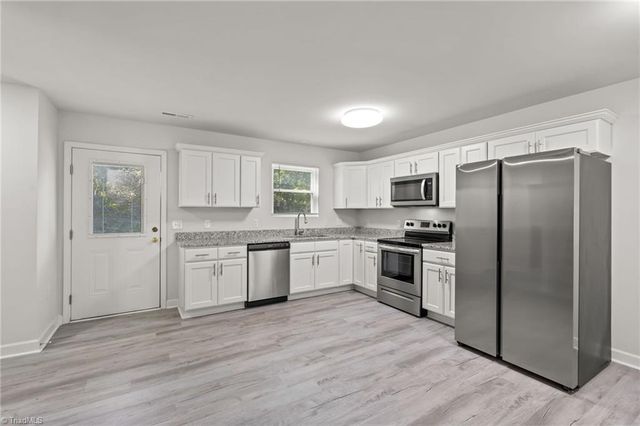 3902 Fairall Drive, Greensboro, NC 27401