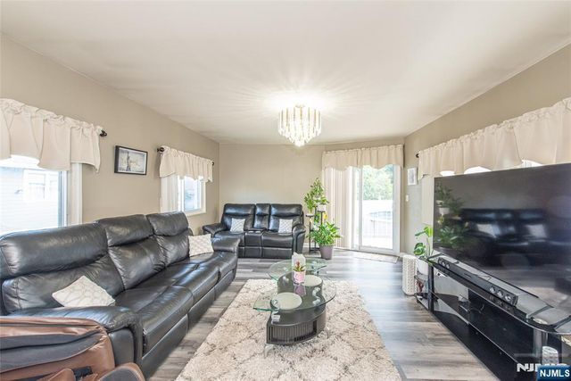 11 Hansen Street, Lodi, NJ 07644