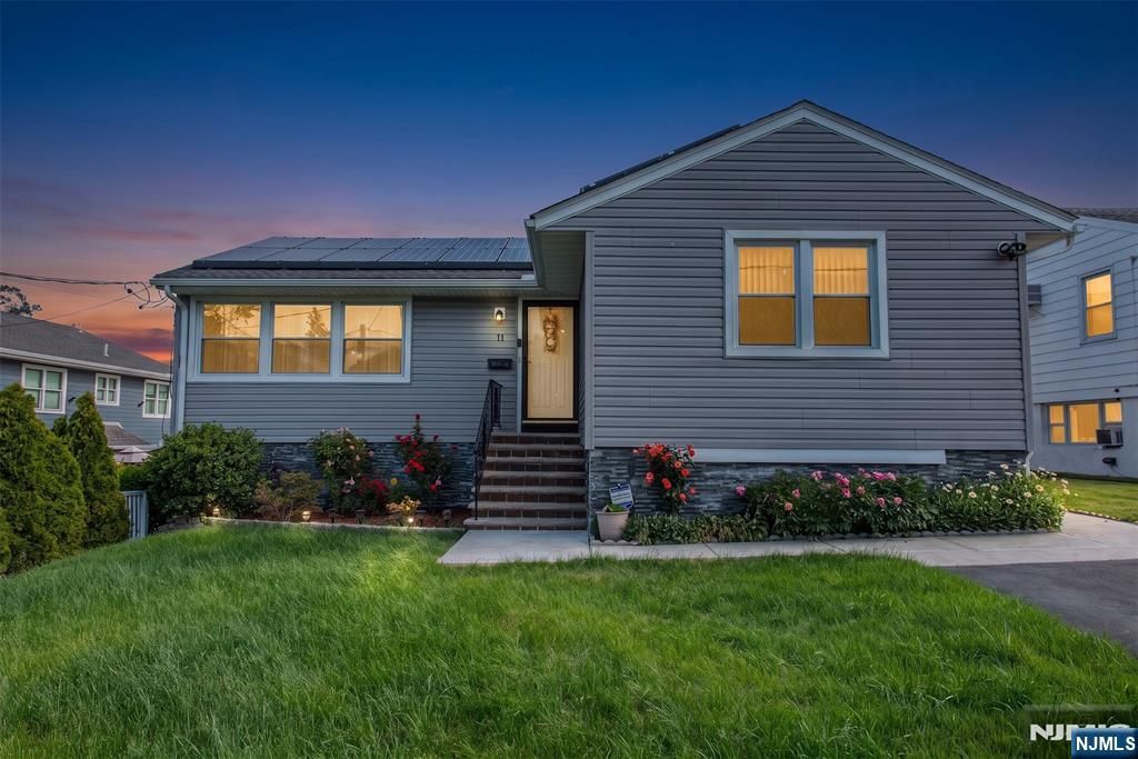 11 Hansen Street, Lodi, NJ 07644