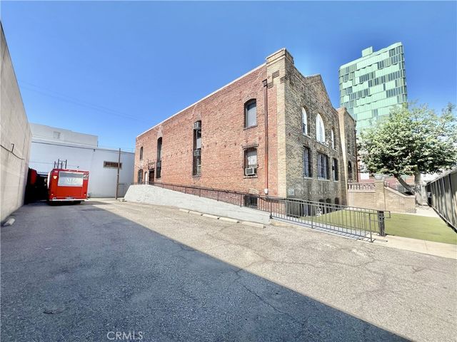606 E 6th Street, Los Angeles, CA 90021