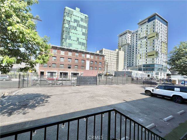 606 E 6th Street, Los Angeles, CA 90021