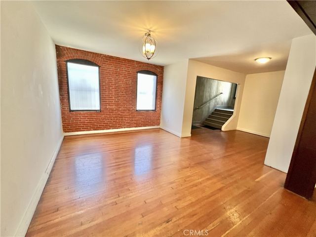 606 E 6th Street, Los Angeles, CA 90021