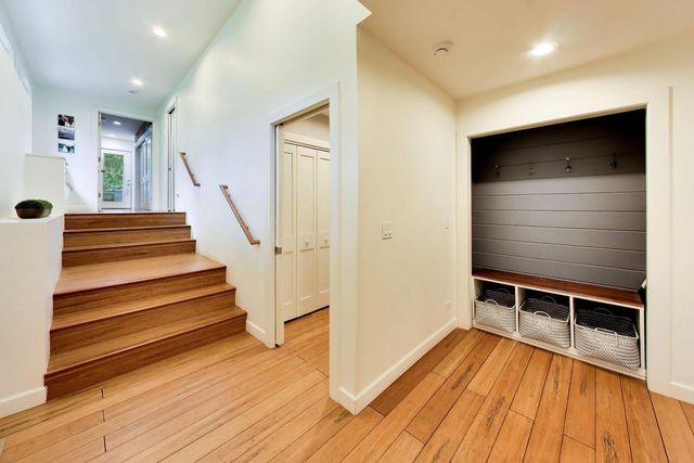 1216 E Mayfair Road, Arlington Heights, IL 60004