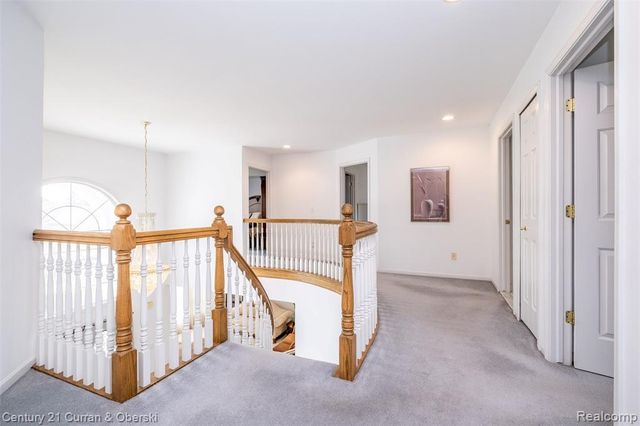 3021 Chinaberry Court, Sterling Heights, MI 48314