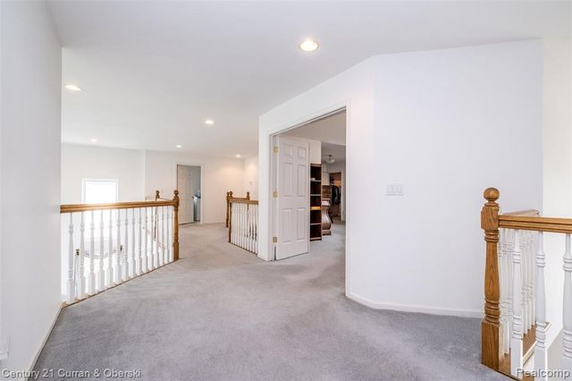 3021 Chinaberry Court, Sterling Heights, MI 48314