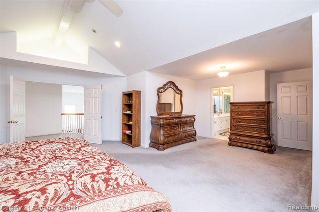3021 Chinaberry Court, Sterling Heights, MI 48314
