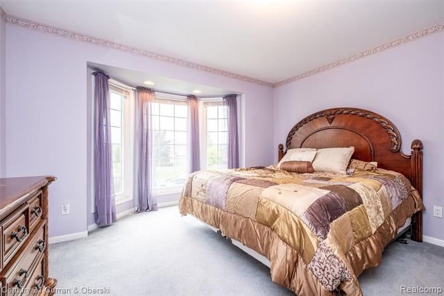 3021 Chinaberry Court, Sterling Heights, MI 48314