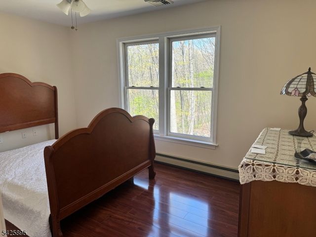 32 Saint Bernards Rd, Rockaway Twp., NJ 07885