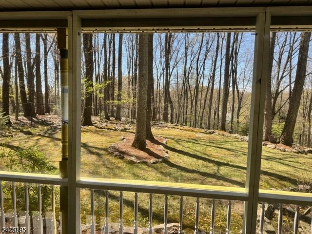 32 Saint Bernards Rd, Rockaway Twp., NJ 07885